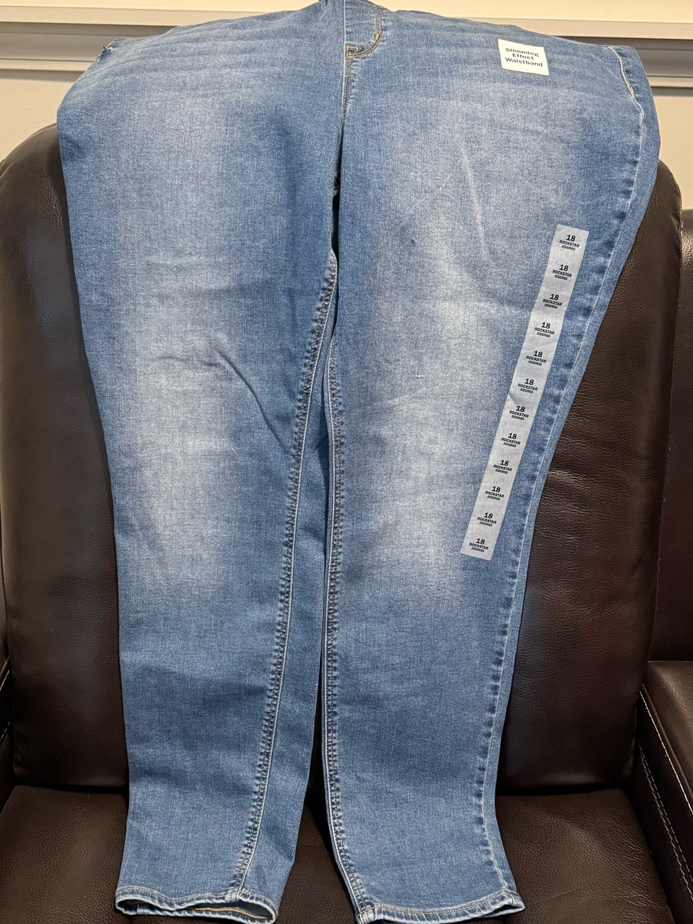 Old Navy Women's Light Wash Skinny Jeans